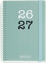 Agenda escolar 2026 2027 día página 12 meses, Tamaño A6+ (11,7×17,4 cm), Tapas de polipropileno, Espiral metálico a color, Cierre de goma, Cantos redondeados, Stickers, Español-EN, Verde Miquelrius